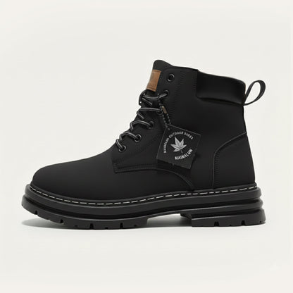 Men's lace-up ankle snow boot with padded collar and lugged sole