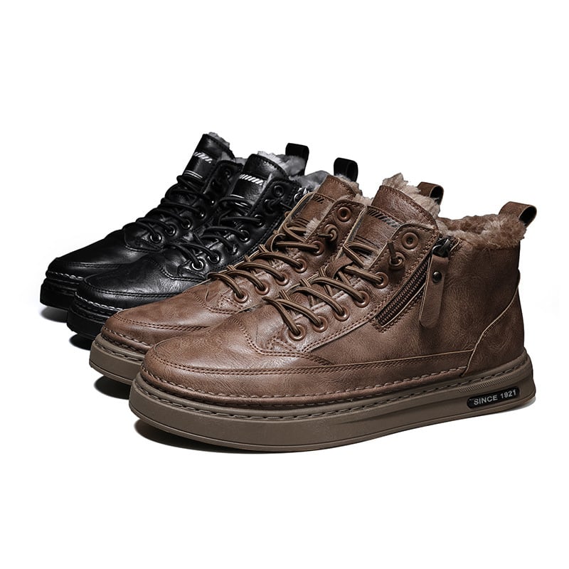 Men's lace-up ankle boots with faux-fur lining, side zip and flat soles