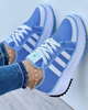 Unisex low-top casual trainers with lace-up fronts
