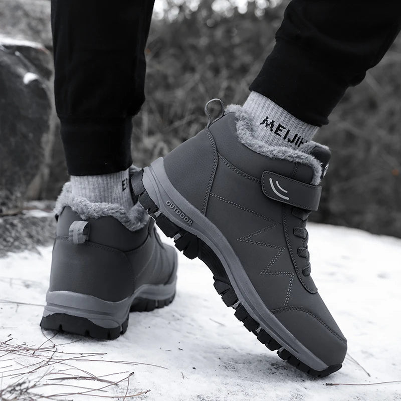 Men's ankle trekking boots with laces, strap and textured sole