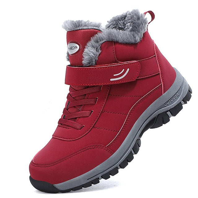 Men's ankle trekking boots with laces, strap and textured sole