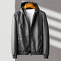 Men's hooded jacket with zip front, long sleeves and zipped pockets