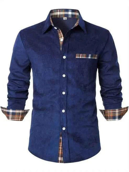 Men's long-sleeve checked shirt with button fastening and chest pocket