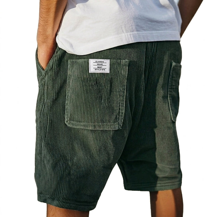 Men's gray ribbed shorts with patch pockets, relaxed fit