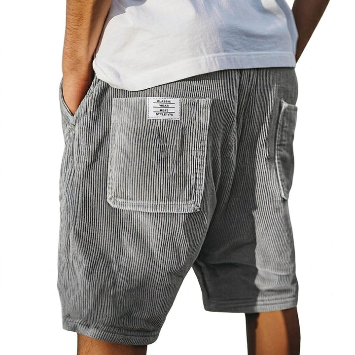 Men's gray ribbed shorts with patch pockets, relaxed fit