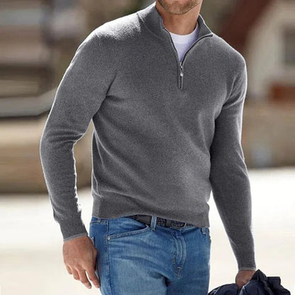 Men's quarter-zip jumper with mock neck, long sleeves and ribbed cuffs