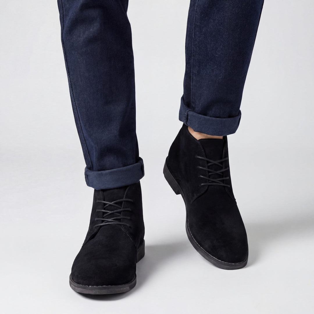 Men's lace-up textured ankle boots with rounded toes and low heels