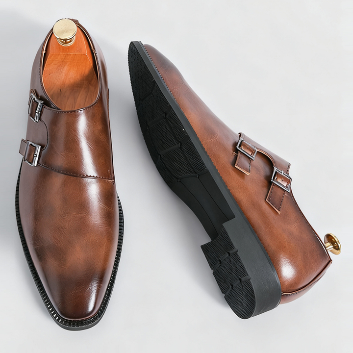 Monk strap loafers with buckle fastening
