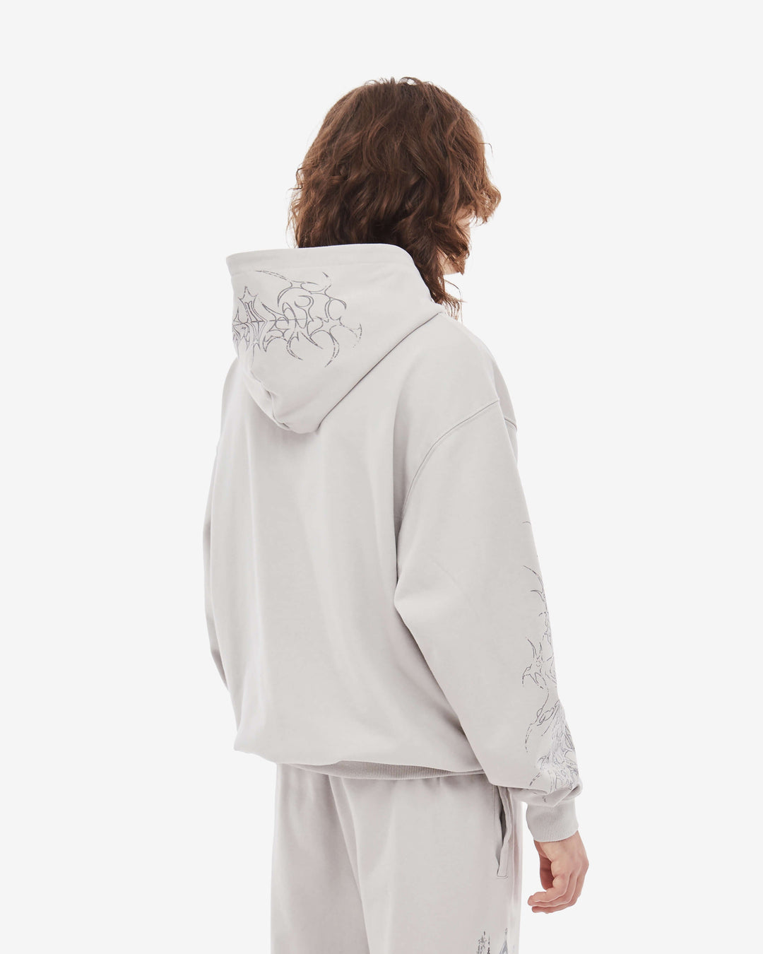 Grey men's zip hoodie with hooded neckline and long sleeves