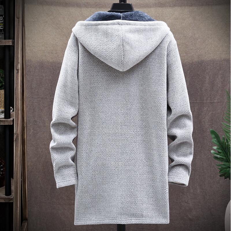 Men's hooded textured knit jacket with zip front and long sleeves
