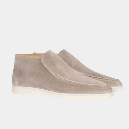 Men's high-top moccasin loafers with slip-on design and flat pale soles