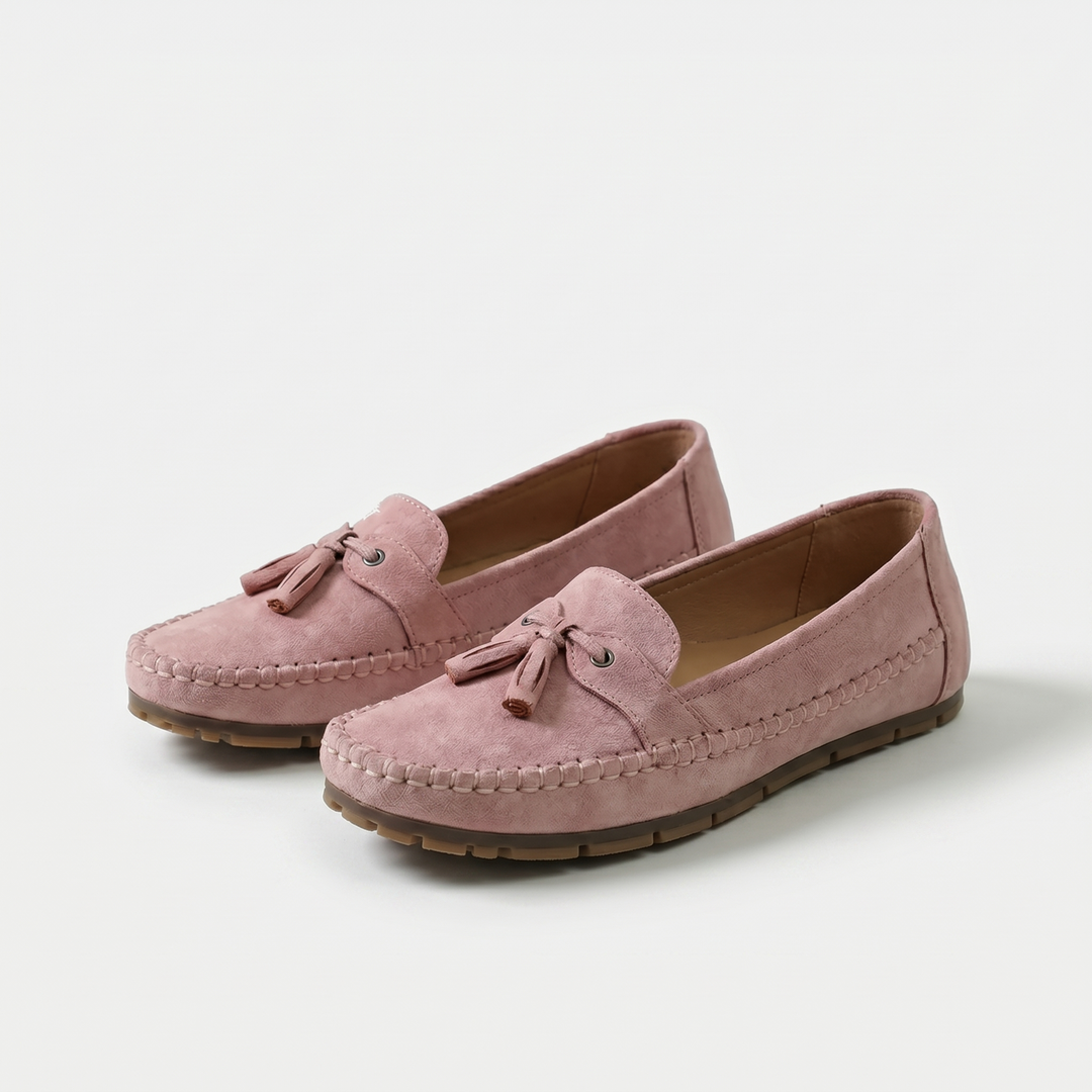 Classic tassel loafers with slip-on construction
