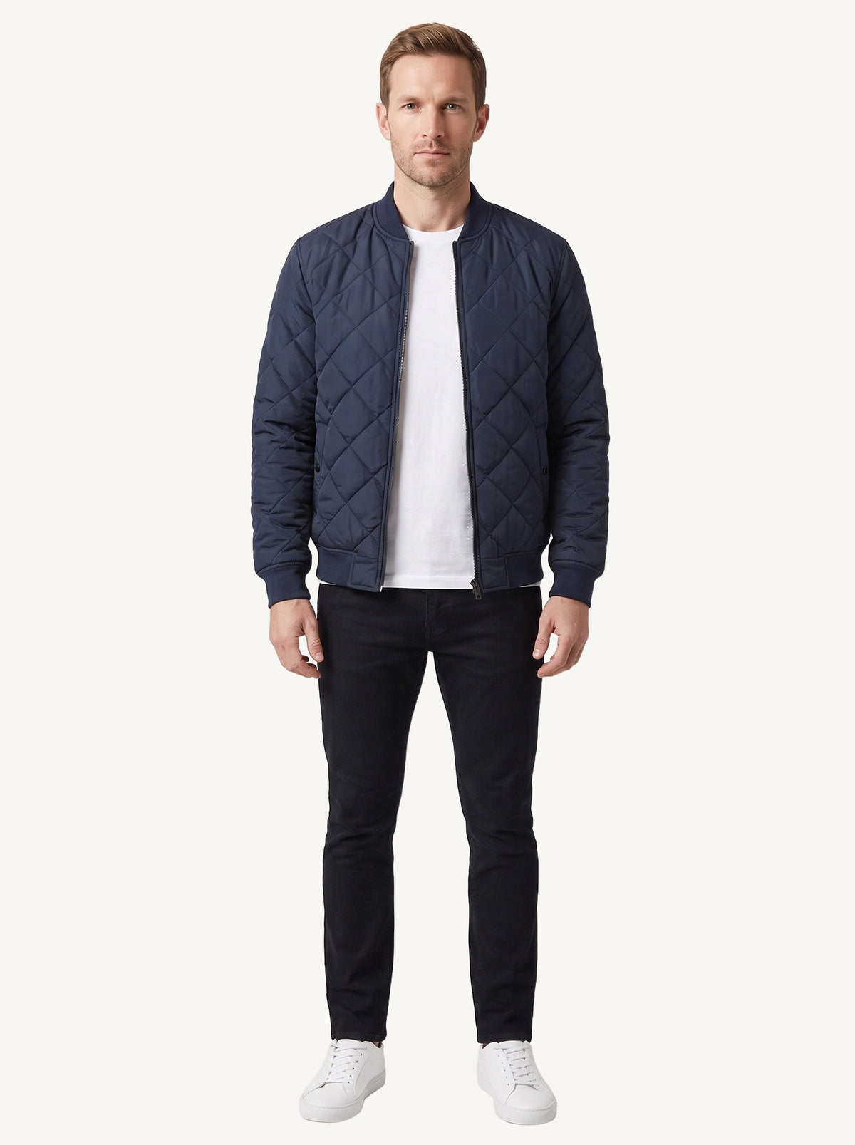 Men's diamond-quilted bomber jacket with ribbed trims and zip fastening