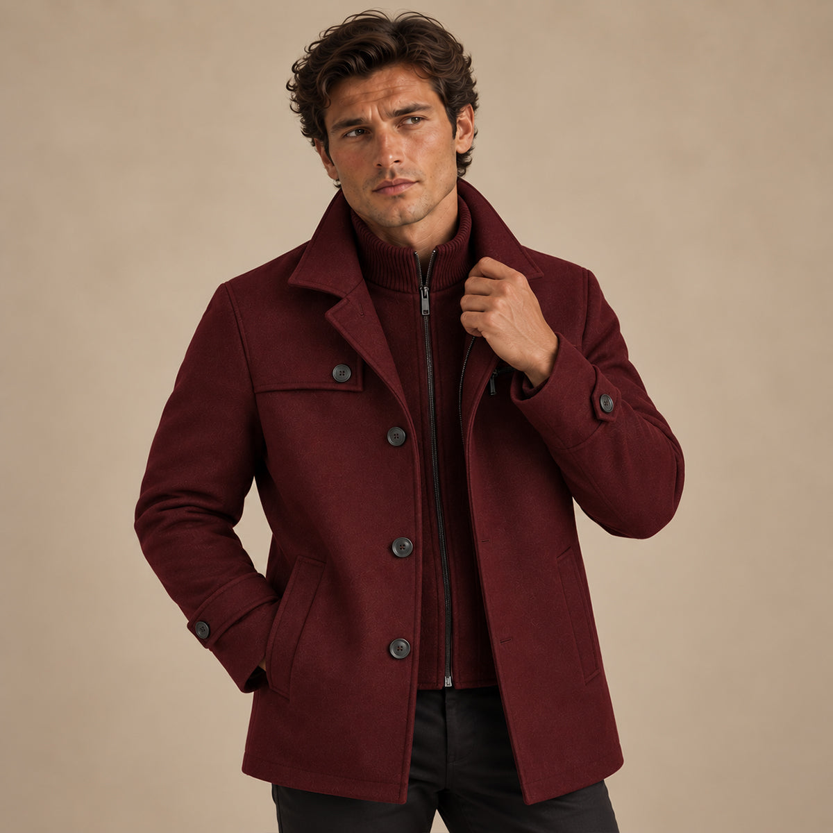 Men's winter coat with adjustable cuffs