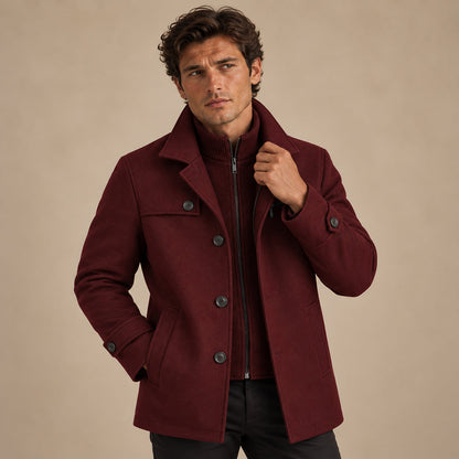 Men's winter coat with adjustable cuffs