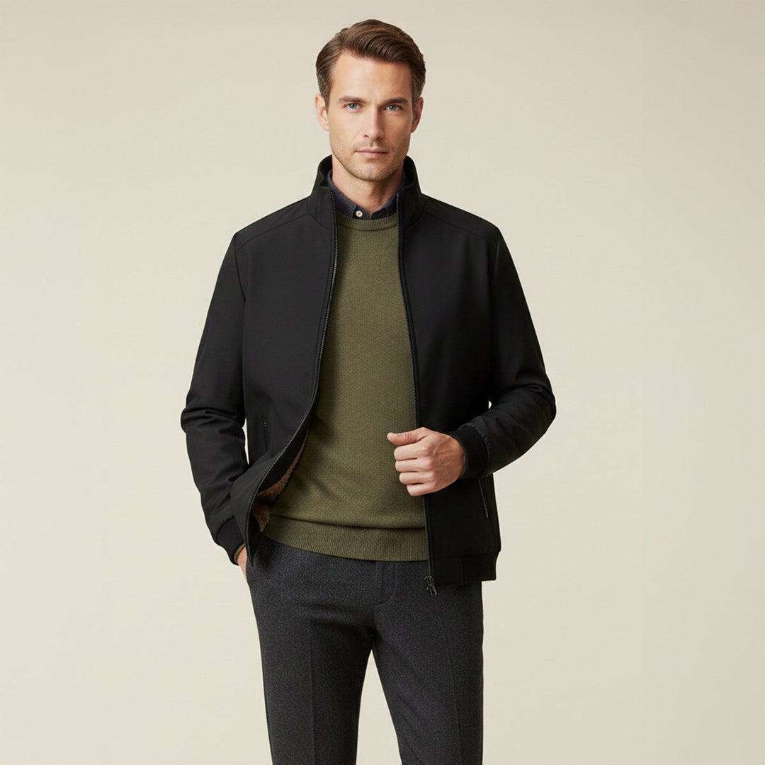 Men's full-zip jacket with stand collar, fleece-style lining and ribbed cuffs